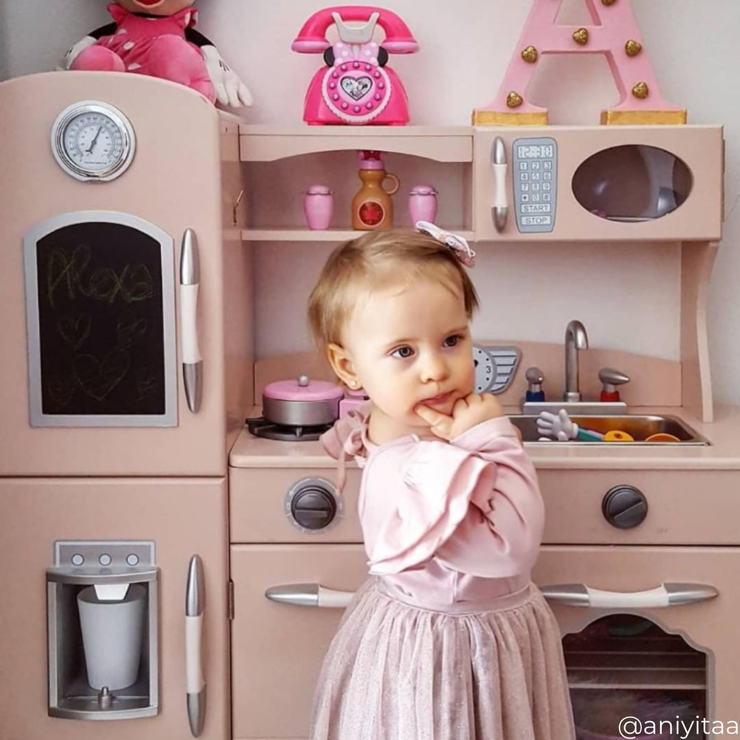 Teamson Kids Little Chef Westchester Retro Play Kitchen, Pink