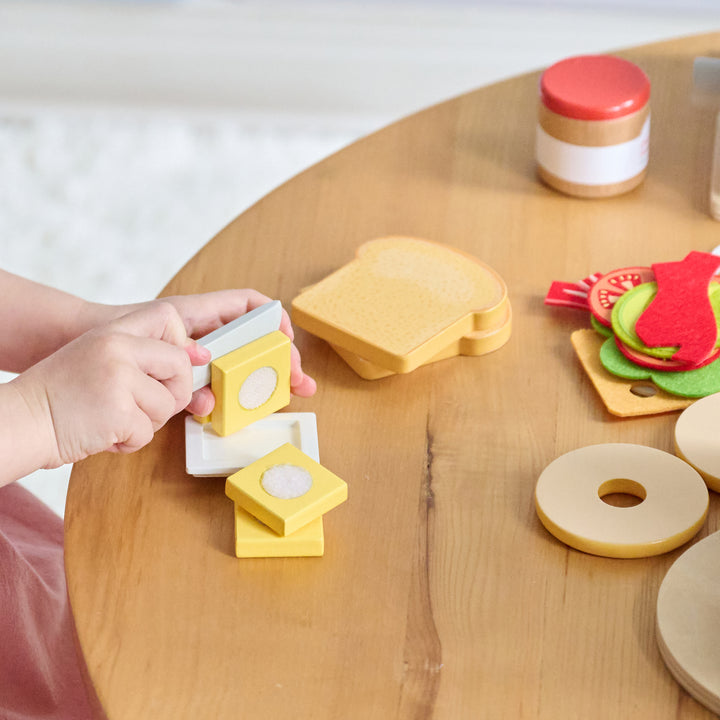 Heathy Breakfast To Go with 27 Accessories, White - Little Chef Santa Barbara by Teamson Kids